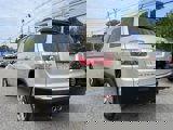 Used 2010 GMC Acadia SLT image 6