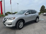 Used 2020 Nissan Rogue SV image 3