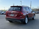 Certified 2019 Volkswagen Tiguan SE w/ Panoramic Sunroof Package image 2