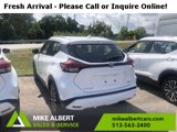Used 2021 Nissan Kicks SV image 3