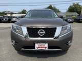 Used 2016 Nissan Pathfinder SL w/ SL Premium Package image 2