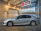Certified 2018 Toyota Camry XLE image 3