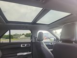 Used 2021 Ford Explorer XLT w/ Equipment Group 202A image 3