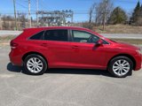 Used 2015 Toyota Venza LE image 2