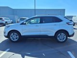 Used 2017 Ford Edge SEL w/ Equipment Group 201A image 4