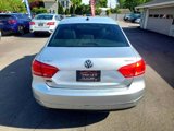 Used 2013 Volkswagen Passat TDI SEL Premium image 4