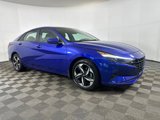 Used 2023 Hyundai Elantra SEL w/ Convenience Package image 2