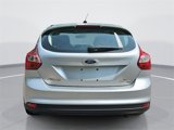Used 2013 Ford Focus SE w/ SE Winter Pkg image 4