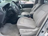 Used 2011 Nissan Rogue SV image 4