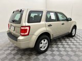 Used 2010 Ford Escape XLS image 3