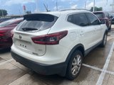 Used 2020 Nissan Rogue Sport SV image 3