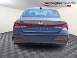 New 2025 Hyundai Elantra SE image 5