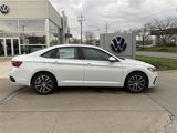 New 2025 Volkswagen Jetta SE image 2