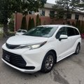 Used 2021 Toyota Sienna LE image 2