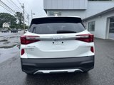 Used 2023 Kia Seltos LX image 4