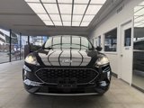 Used 2022 Ford Escape SEL w/ Technology Package image 2