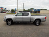 Used 2017 Toyota Tacoma SR5 image 2