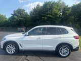Used 2021 BMW X5 xDrive40i w/ Executive Package image 2