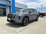 Used 2024 Nissan Rogue SV image 4