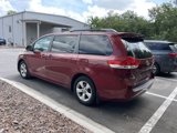 Used 2014 Toyota Sienna LE image 3