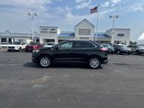 Used 2023 Ford Edge SEL image 2