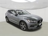 Used 2019 Volvo XC60 T6 Momentum w/ Premium Package image 3