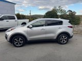 Used 2021 Kia Sportage LX image 2