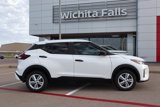 New 2025 Nissan Kicks Play S image 5