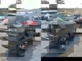 Used 2015 Nissan Rogue SL w/ SL Premium Package image 4