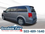 Used 2018 Dodge Grand Caravan SE image 3