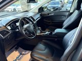 Used 2017 Ford Edge Titanium w/ Technology Package image 2