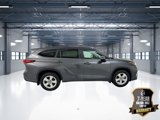 Used 2023 Toyota Highlander L image 4