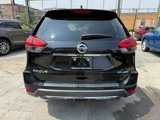 Used 2017 Nissan Rogue SL image 5