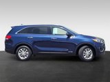Used 2016 Kia Sorento LX w/ LX Convenience Package image 3