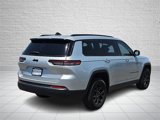 Used 2024 Jeep Grand Cherokee L Laredo image 4
