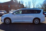 Used 2018 Chrysler Pacifica Touring-L image 5