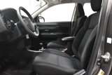 Used 2020 Mitsubishi Outlander ES image 2