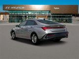 New 2025 Hyundai Elantra SEL image 5