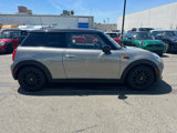 Used 2017 MINI Cooper 2-Door Hardtop image 6