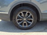 Used 2022 Volkswagen Tiguan SE w/ Panoramic Sunroof Package image 4