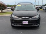 Used 2020 Chrysler Voyager Lxi image 2