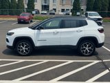 Used 2024 Jeep Compass Limited image 4