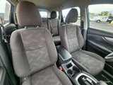 Used 2016 Nissan Rogue S image 3