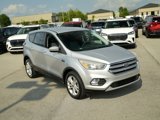 Used 2017 Ford Escape SE image 3