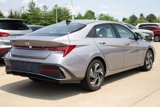 Certified 2024 Hyundai Elantra SEL w/ Convenience Package image 5