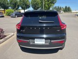 Used 2019 Volvo XC40 T5 Momentum image 6