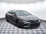 Used 2023 Toyota Camry SE image 2