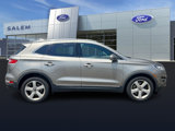 Used 2017 Lincoln MKC Premiere image 3