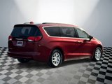 Used 2020 Chrysler Voyager Lxi image 3