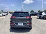 Used 2017 Jeep Cherokee Latitude w/ Comfort/Convenience Group image 6